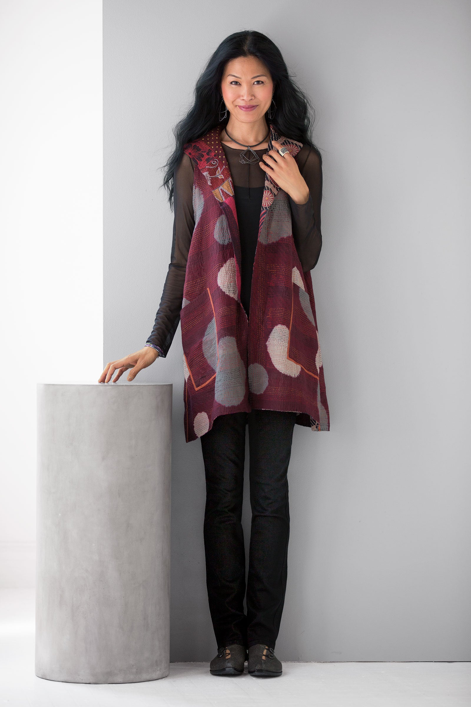 Wing Collar Vest