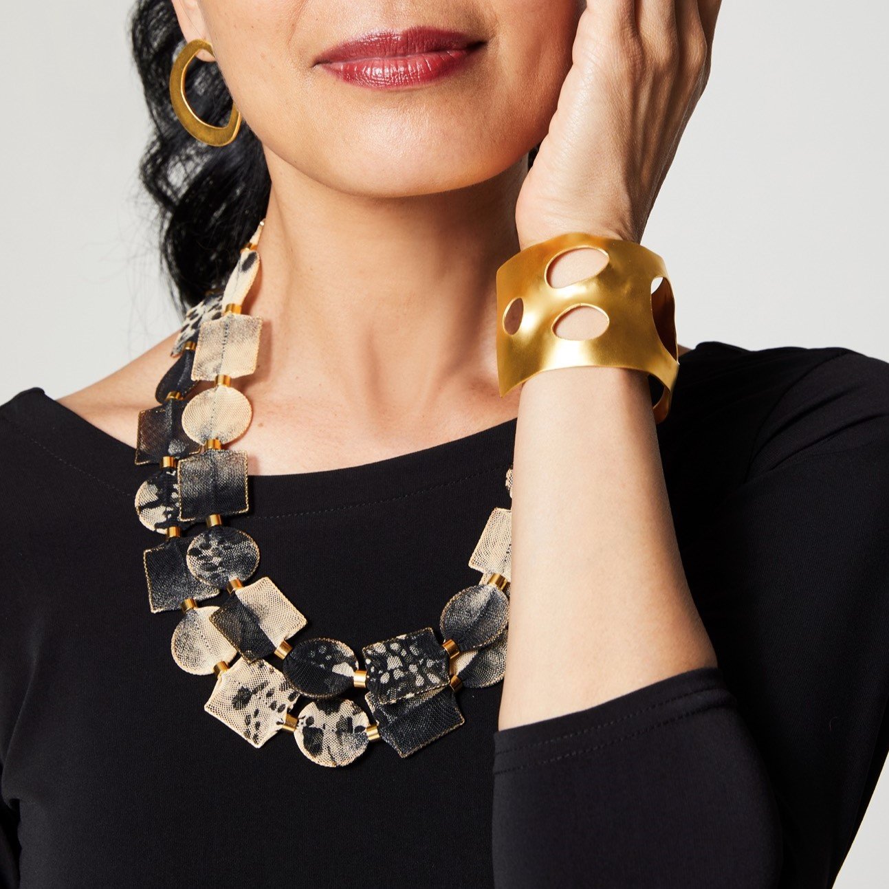 Leopard Sheer Single Strand Necklace