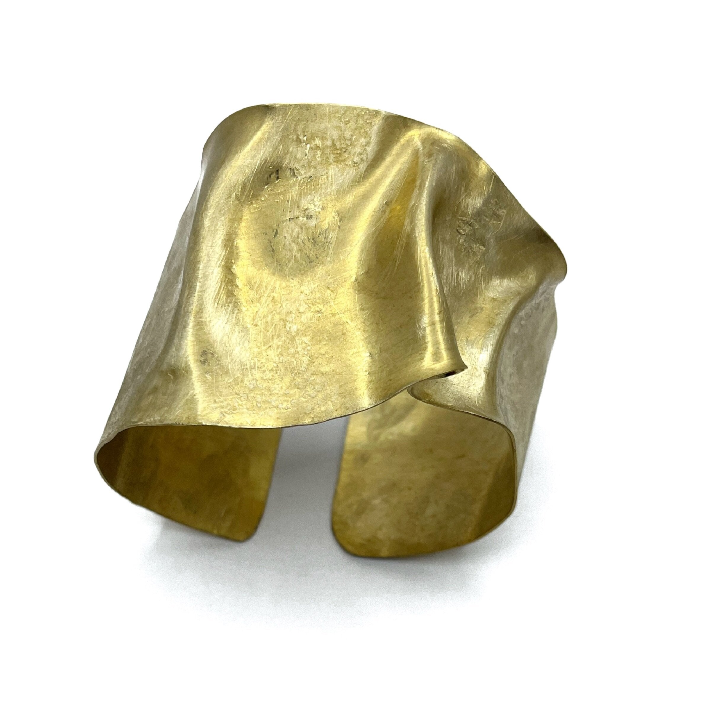 Wave Cuff No. 4841