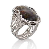 Priday Plume Agate Ring | Photo by Berlian Arts