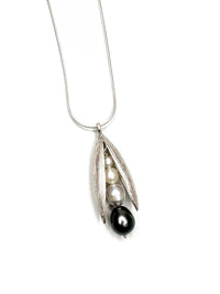Pod Pendant Necklace