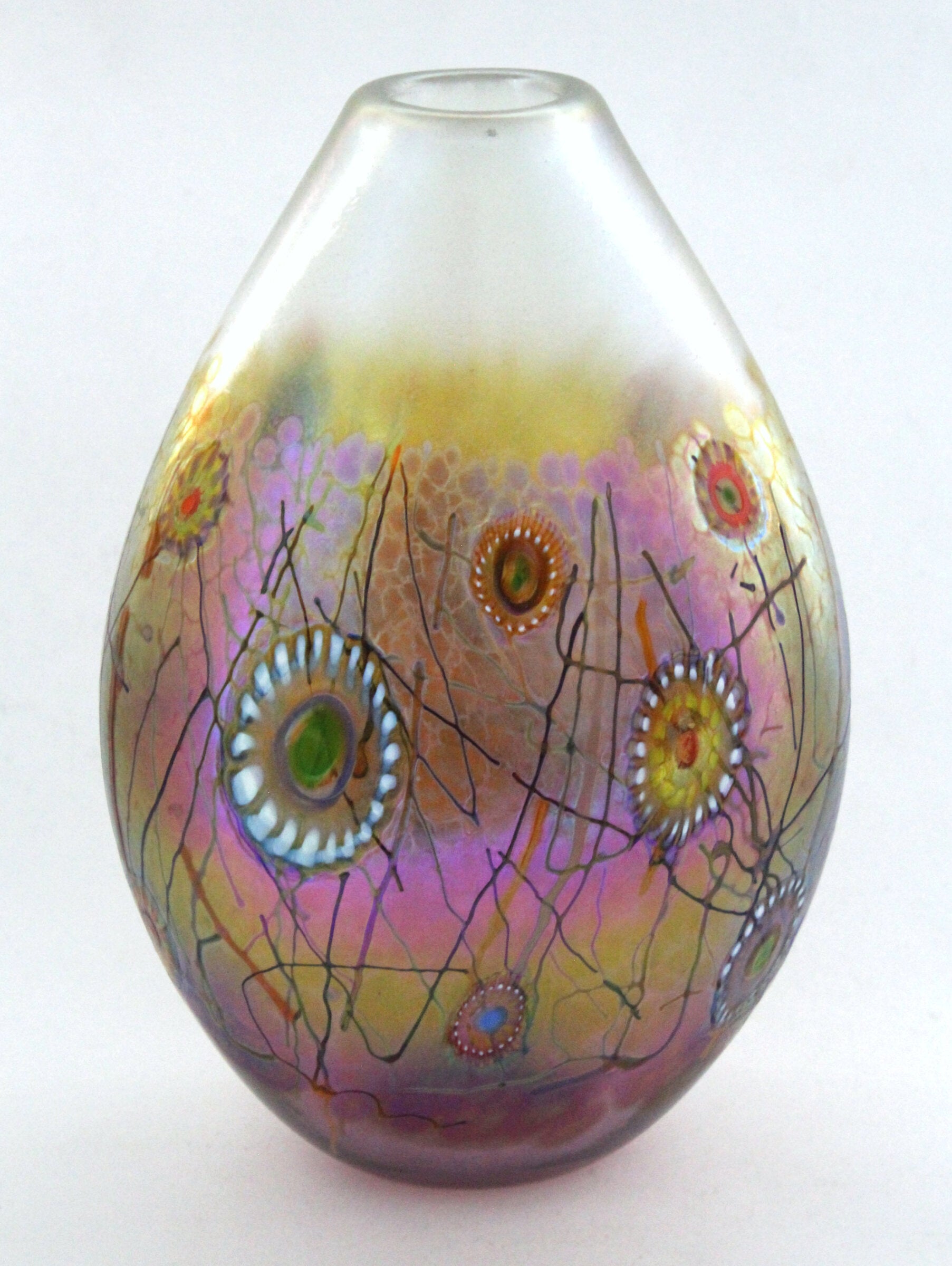Medium Amethyst Calypso Vase