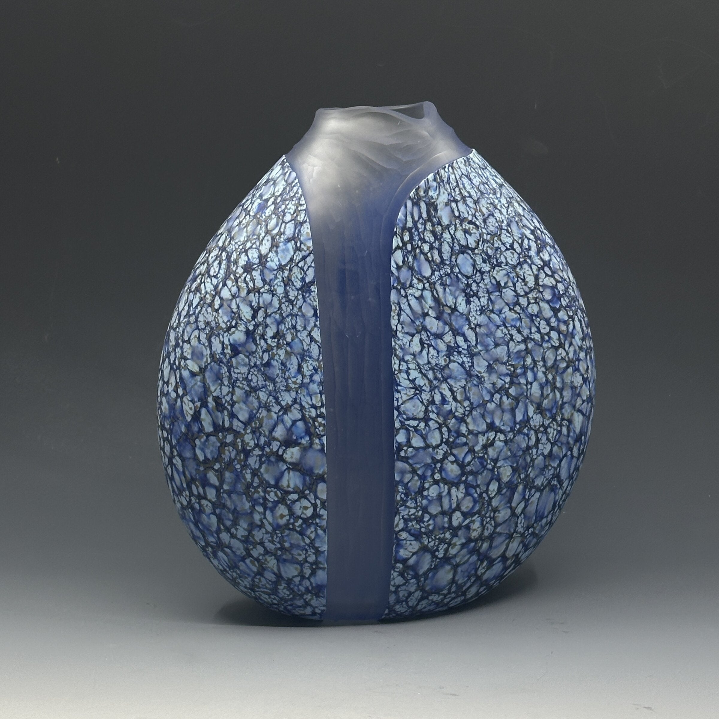 Large Ice Crystal Cascade Vase
