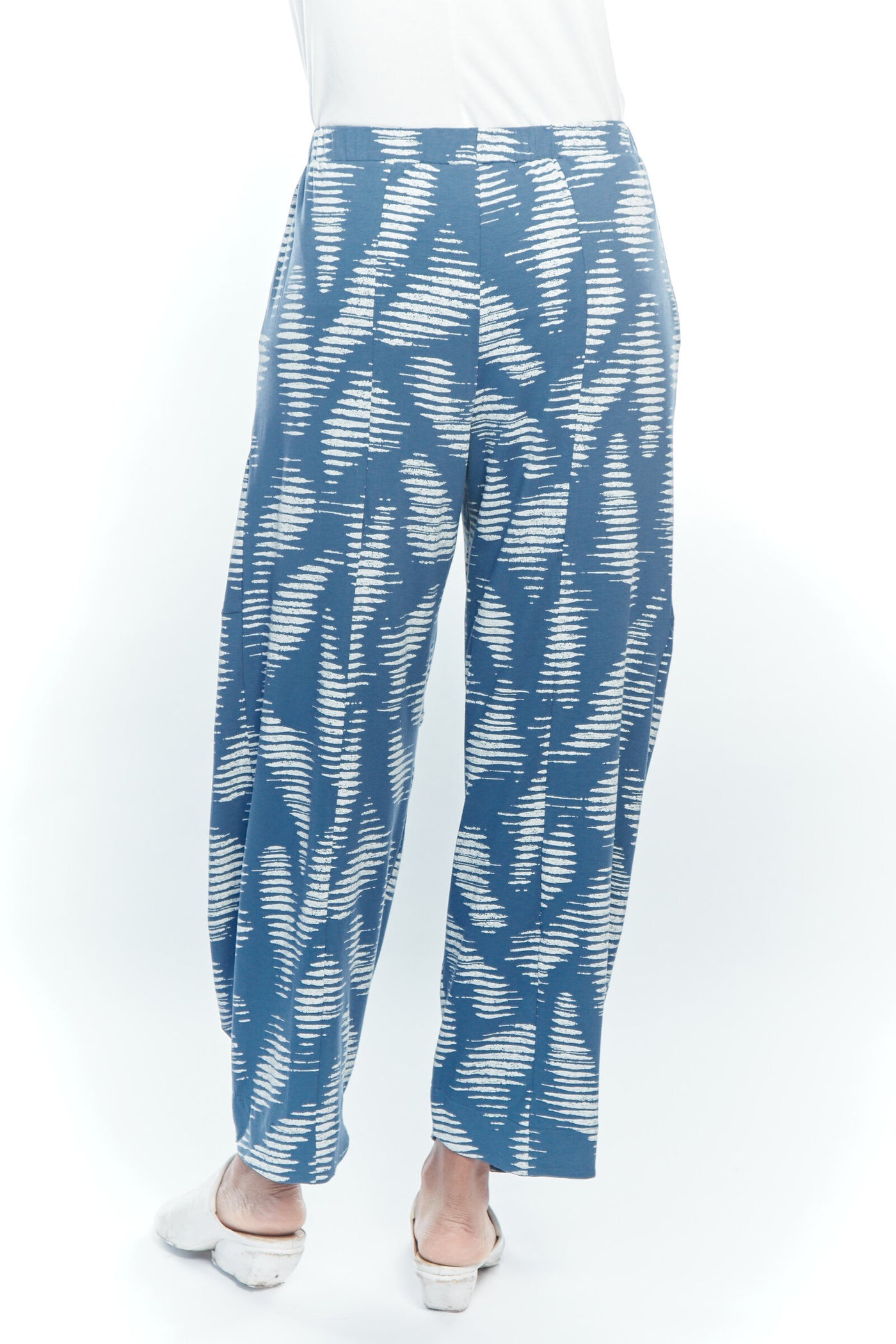 Azul Lotus Print