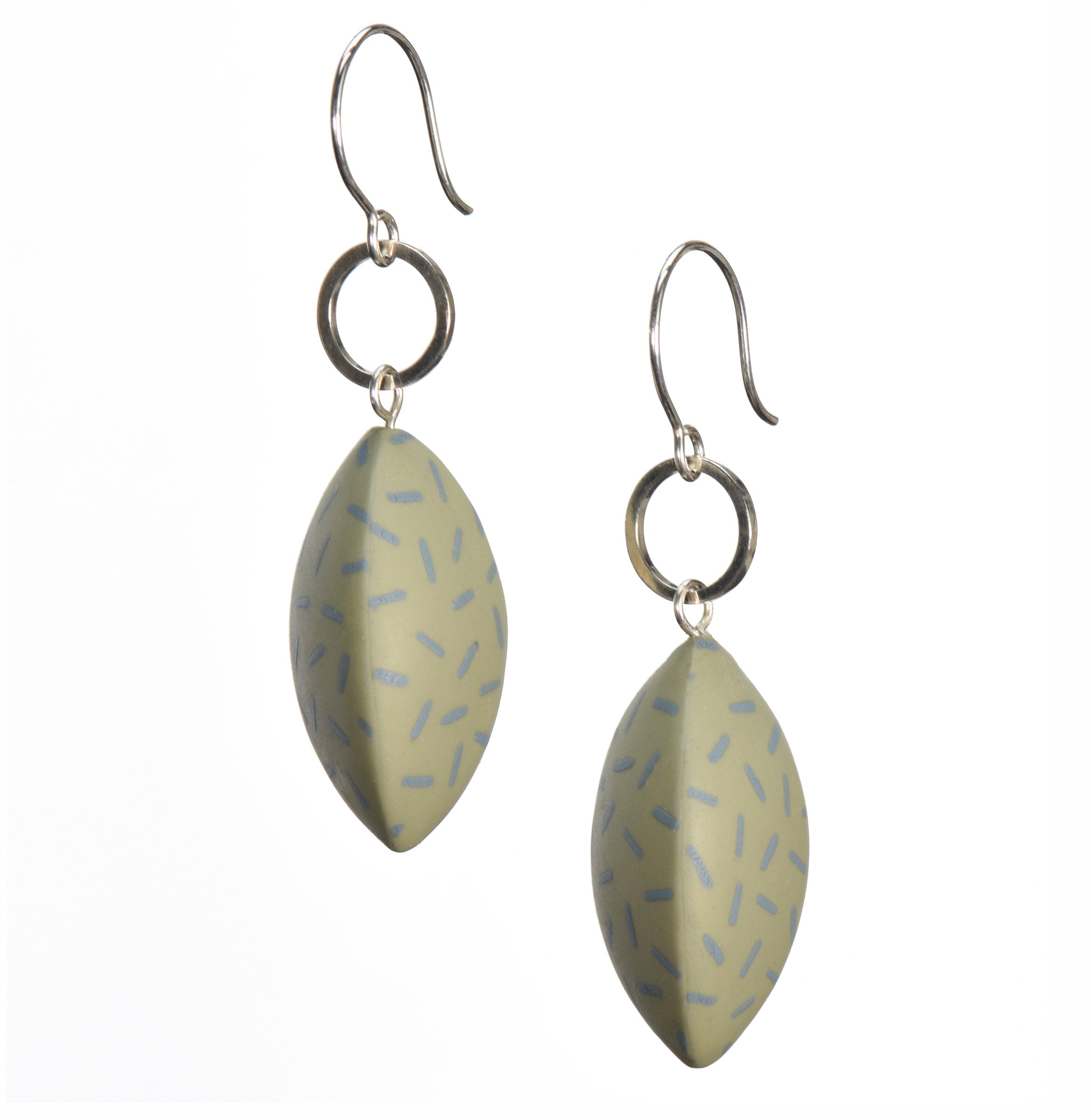 Celery with short lines