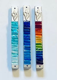 from left to right:  Aqua degrade, blue degrade, multicolor