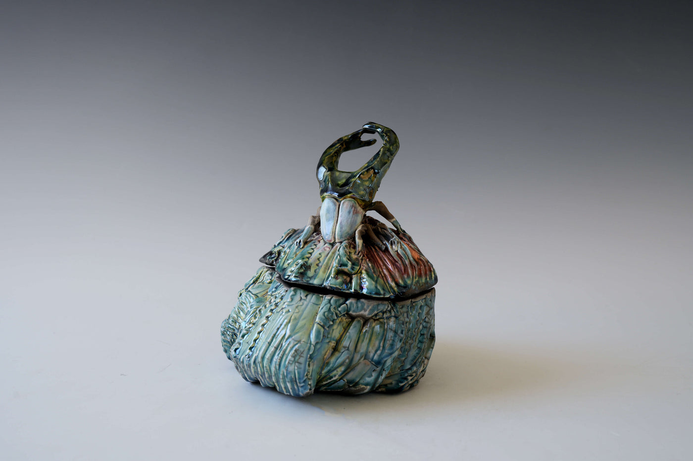 Quiet Guardian Kurinuki Jar