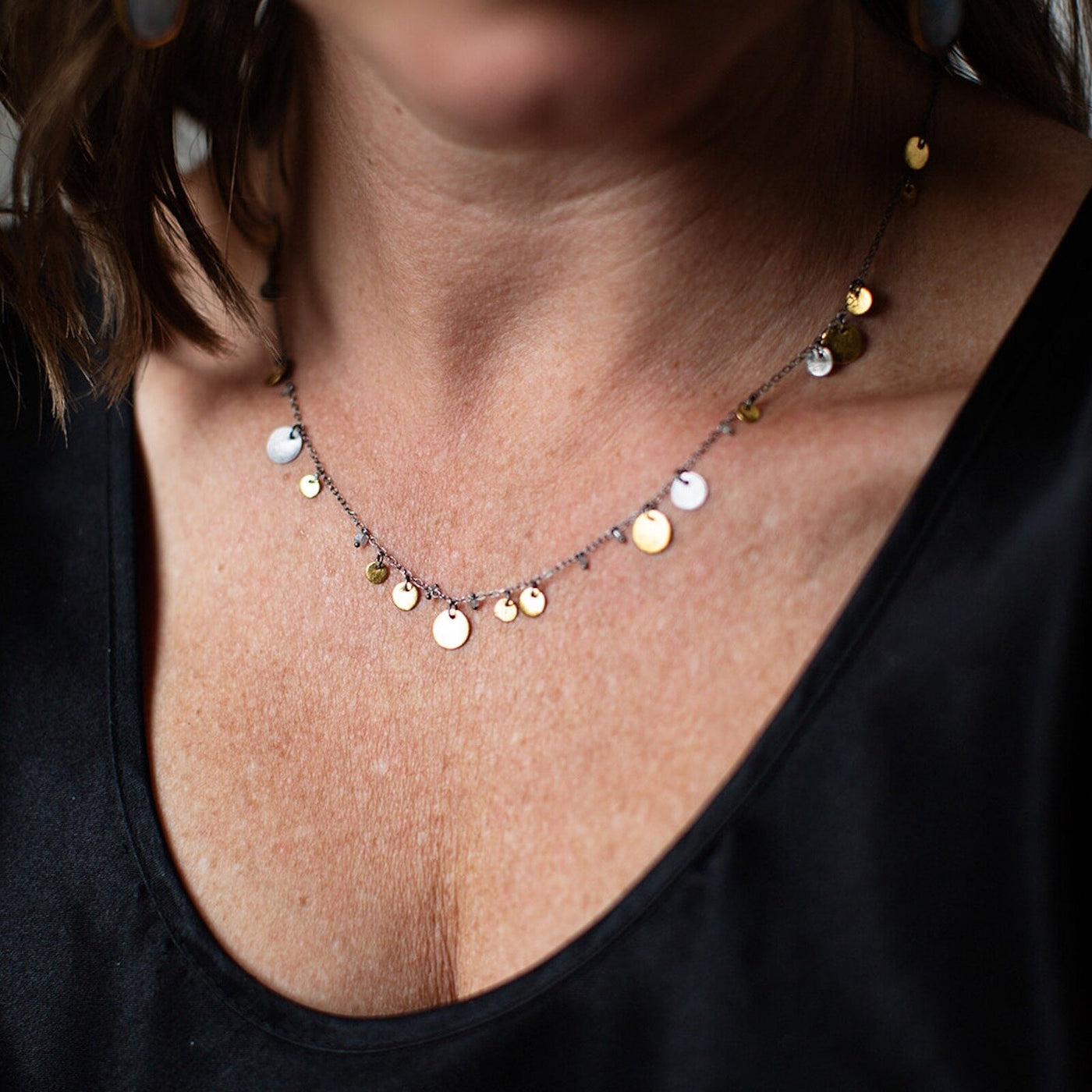 Shimmering Dot Necklace