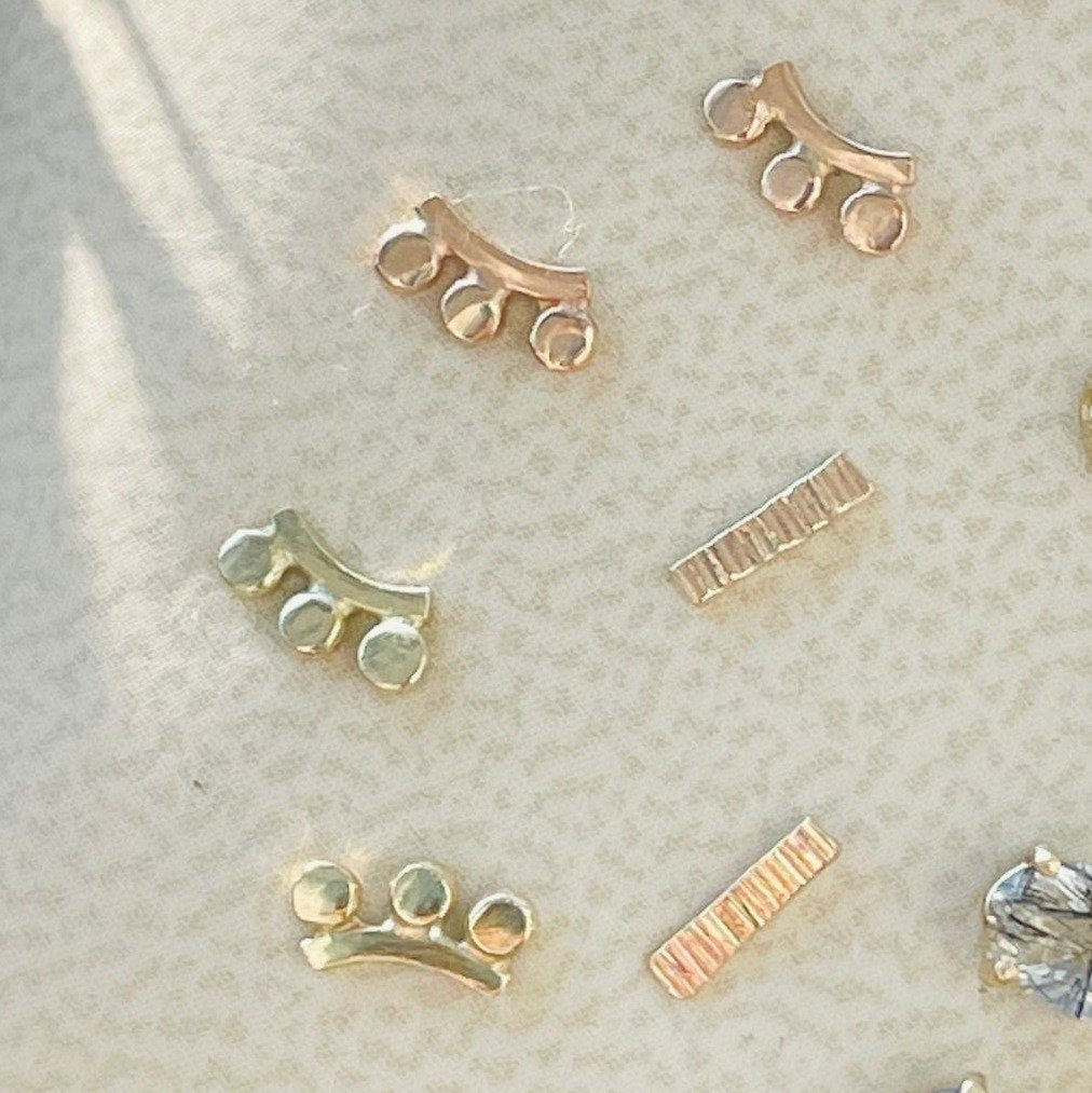 rose gold (top) and yellow gold (bottom)