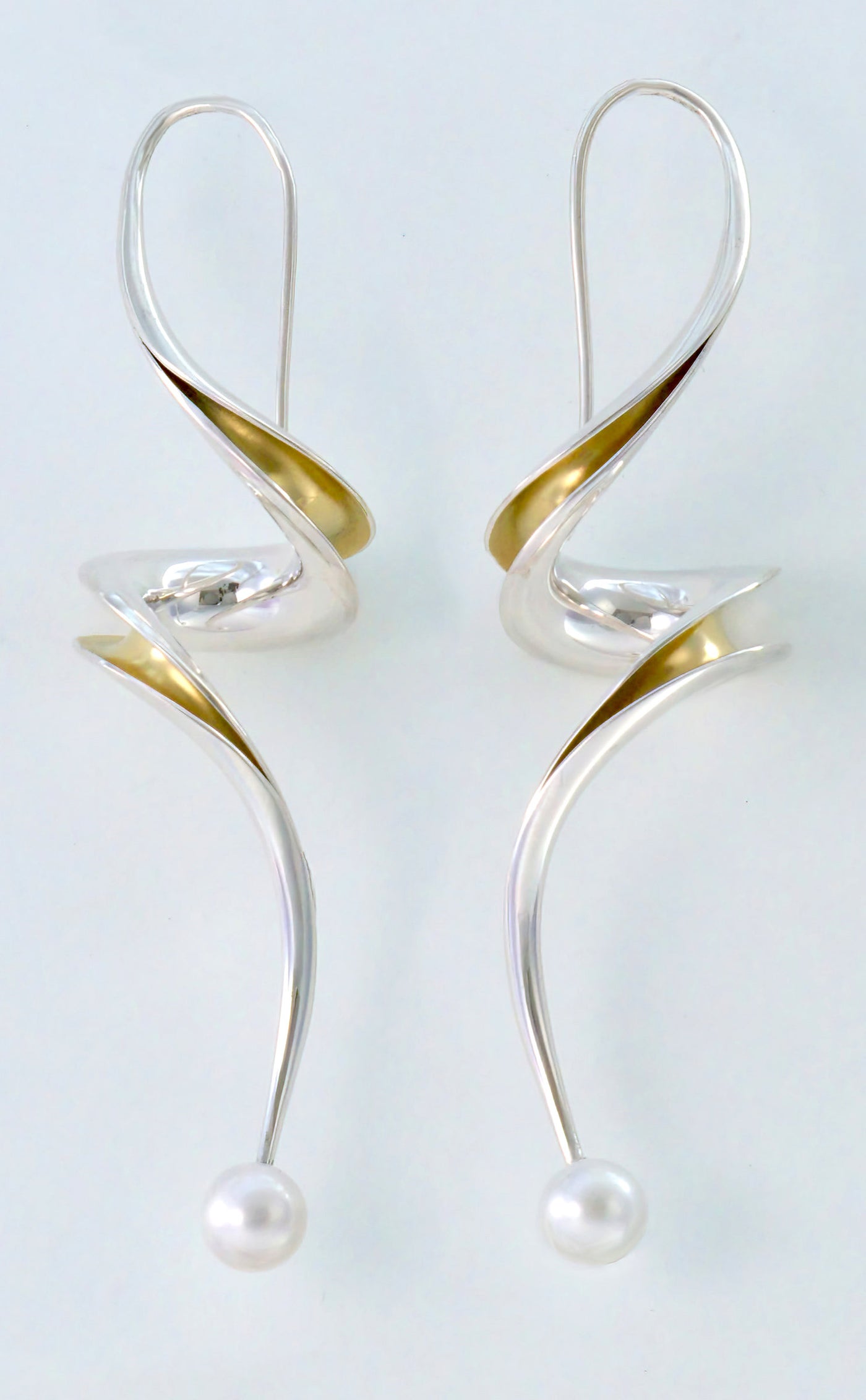 Pirouette Pearl Earrings
