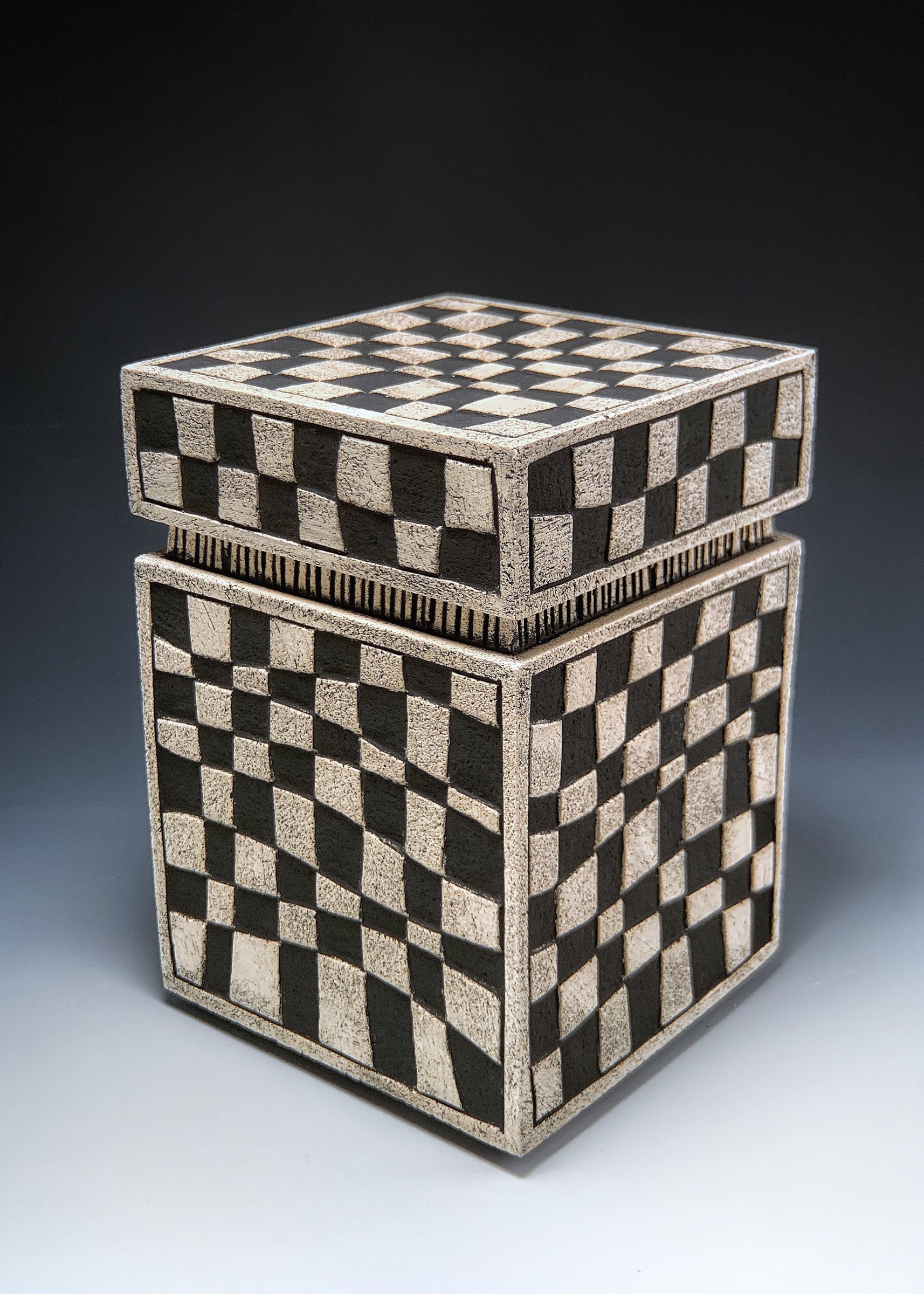 SQUARED BOX