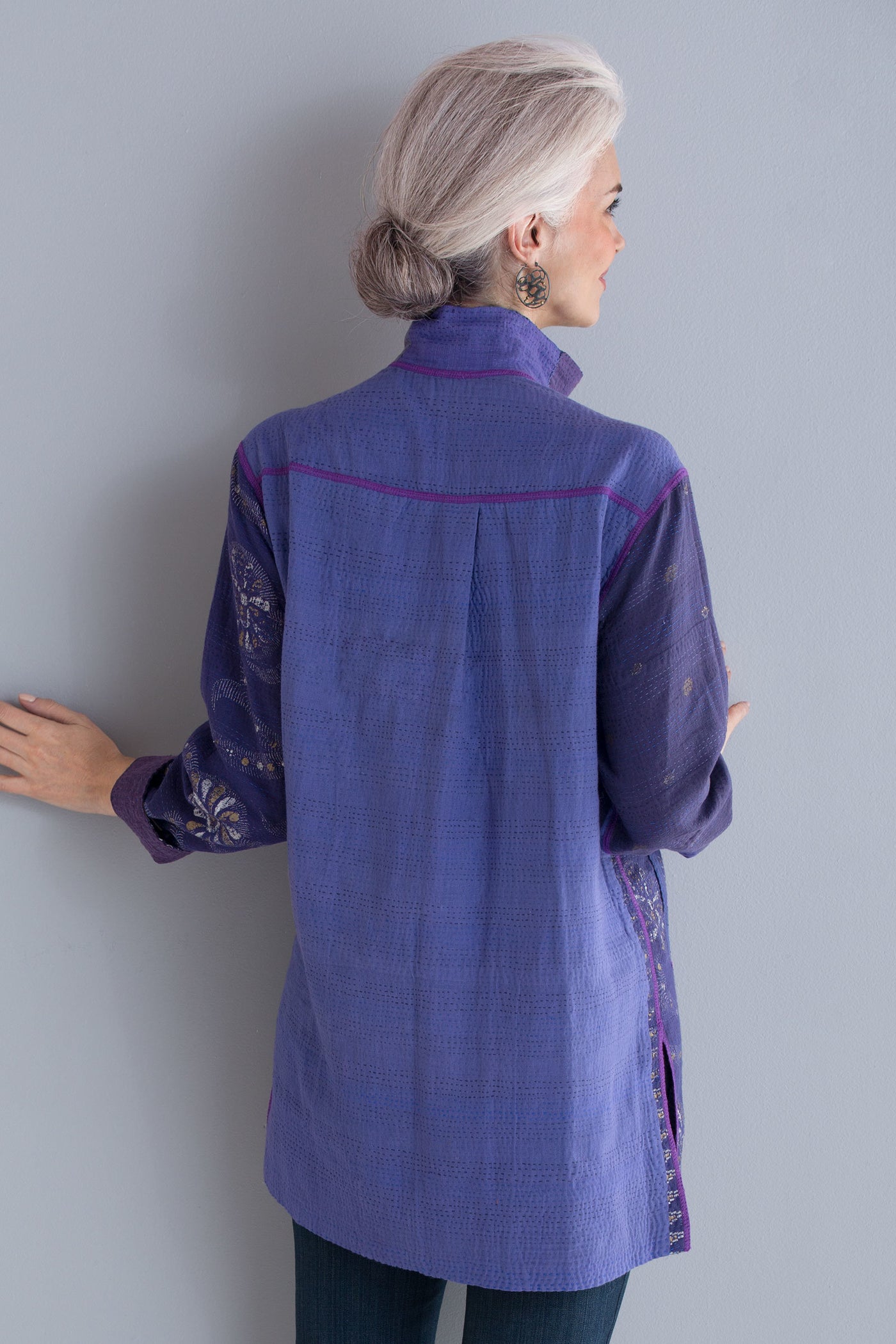 deep violet, side 2 back