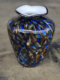 Ruffled Moonbeam Urn