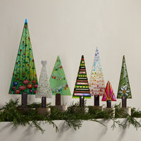 Left to right: Christmas Candies, Crystal Heart, Vintage Lights, Aventurine Layer Cake, Dancing Dots, Rum Pum Pum Pum, Edelweiss