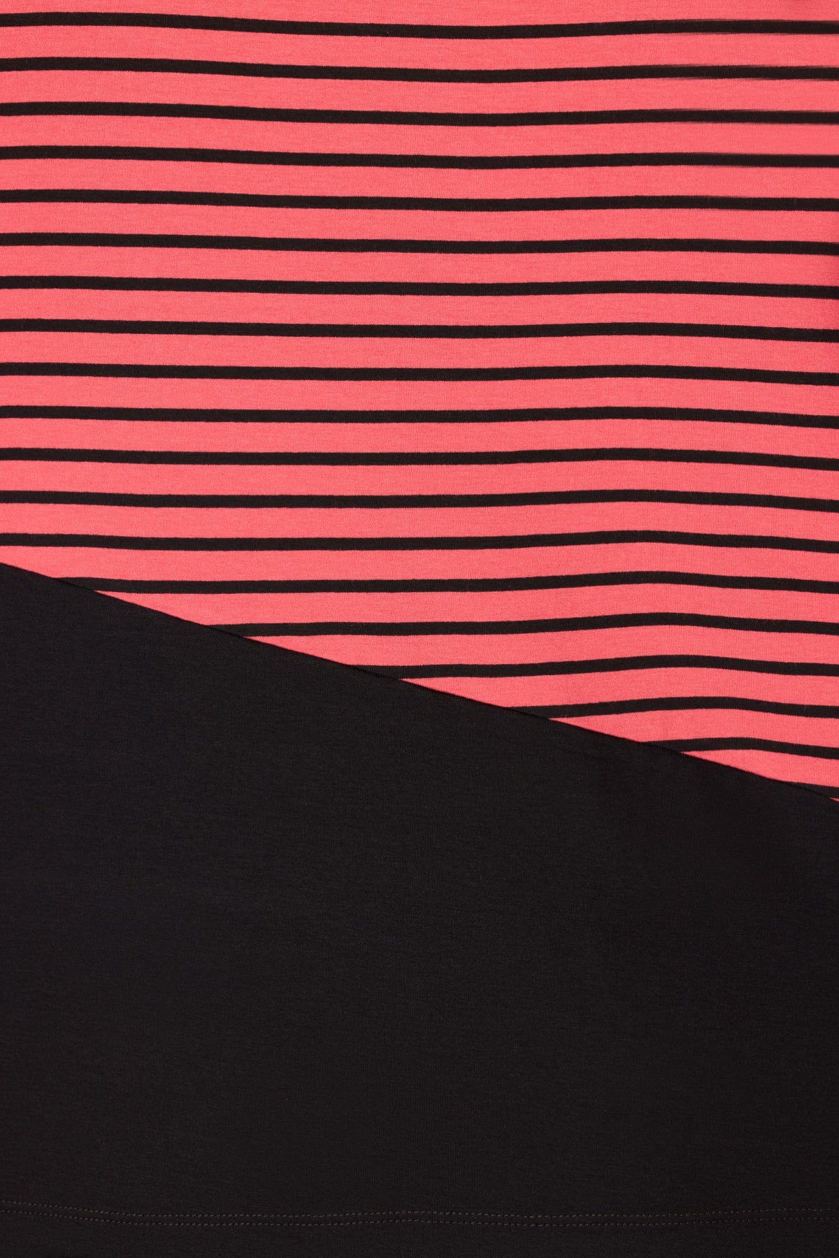Strawberry/Black