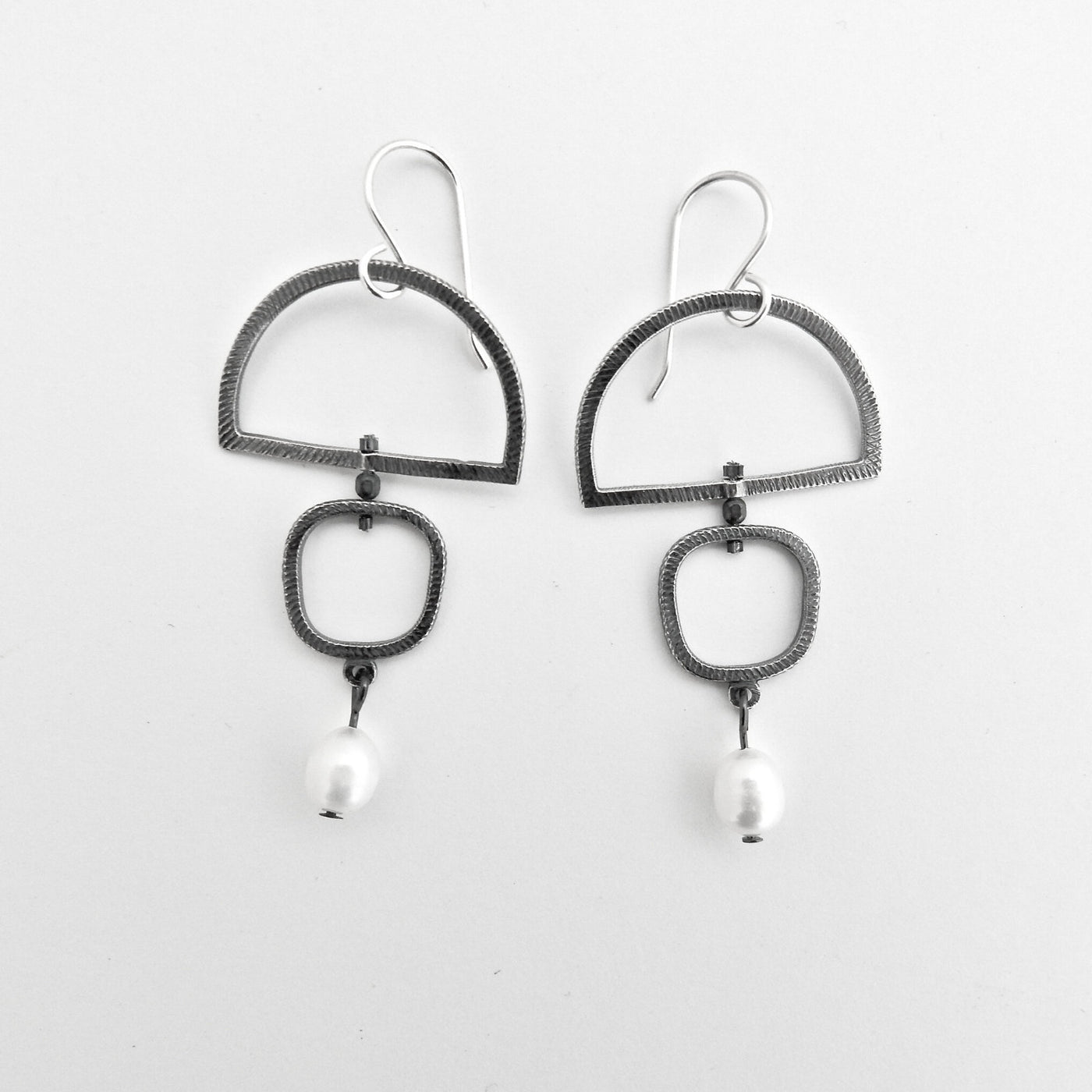 Pearl & Silver Dangle Earrings