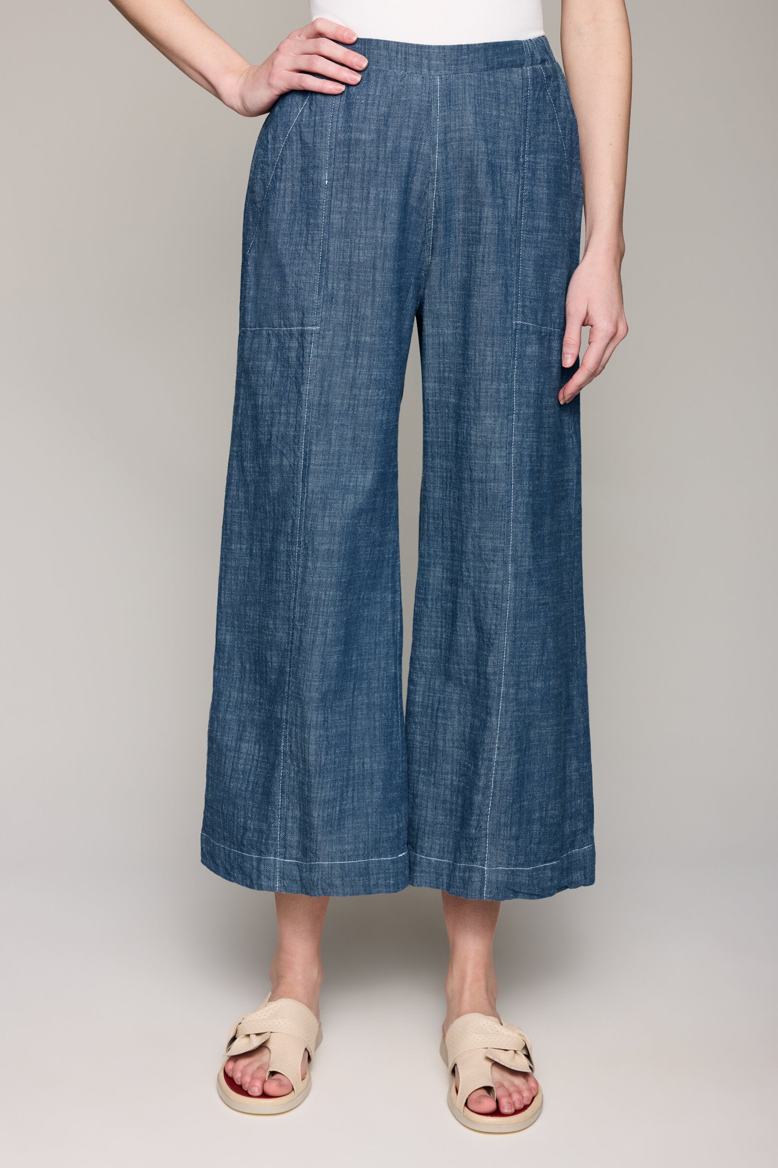 Wide Leg Crop Pant