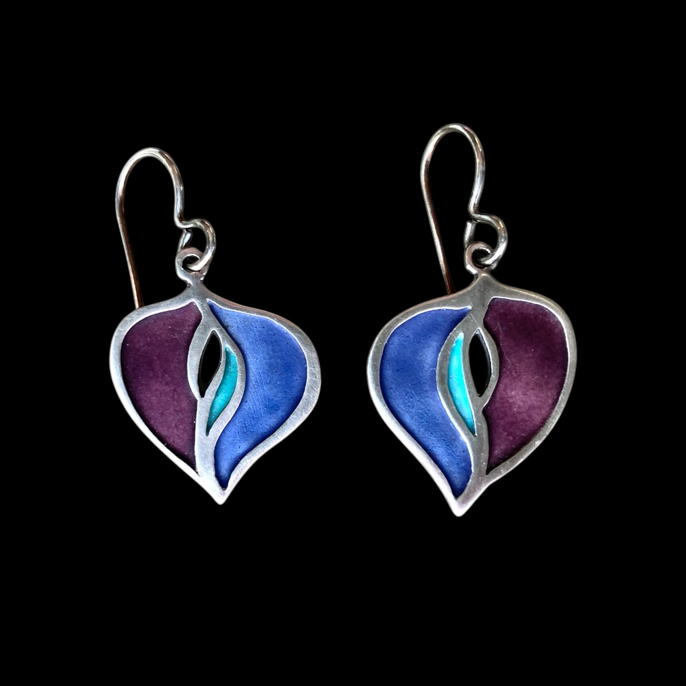 Plum/Blue