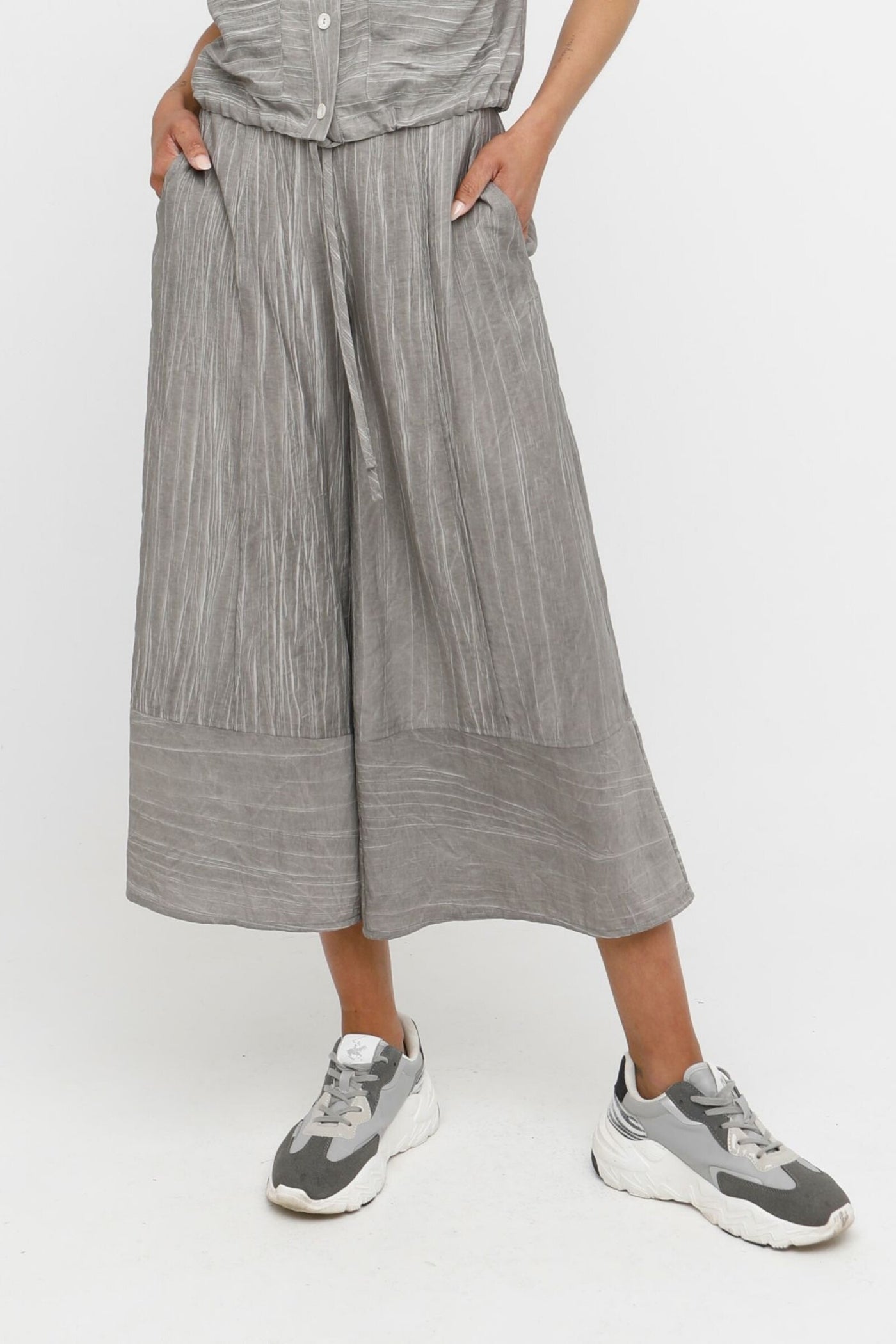 Mene Wide Crop Pant