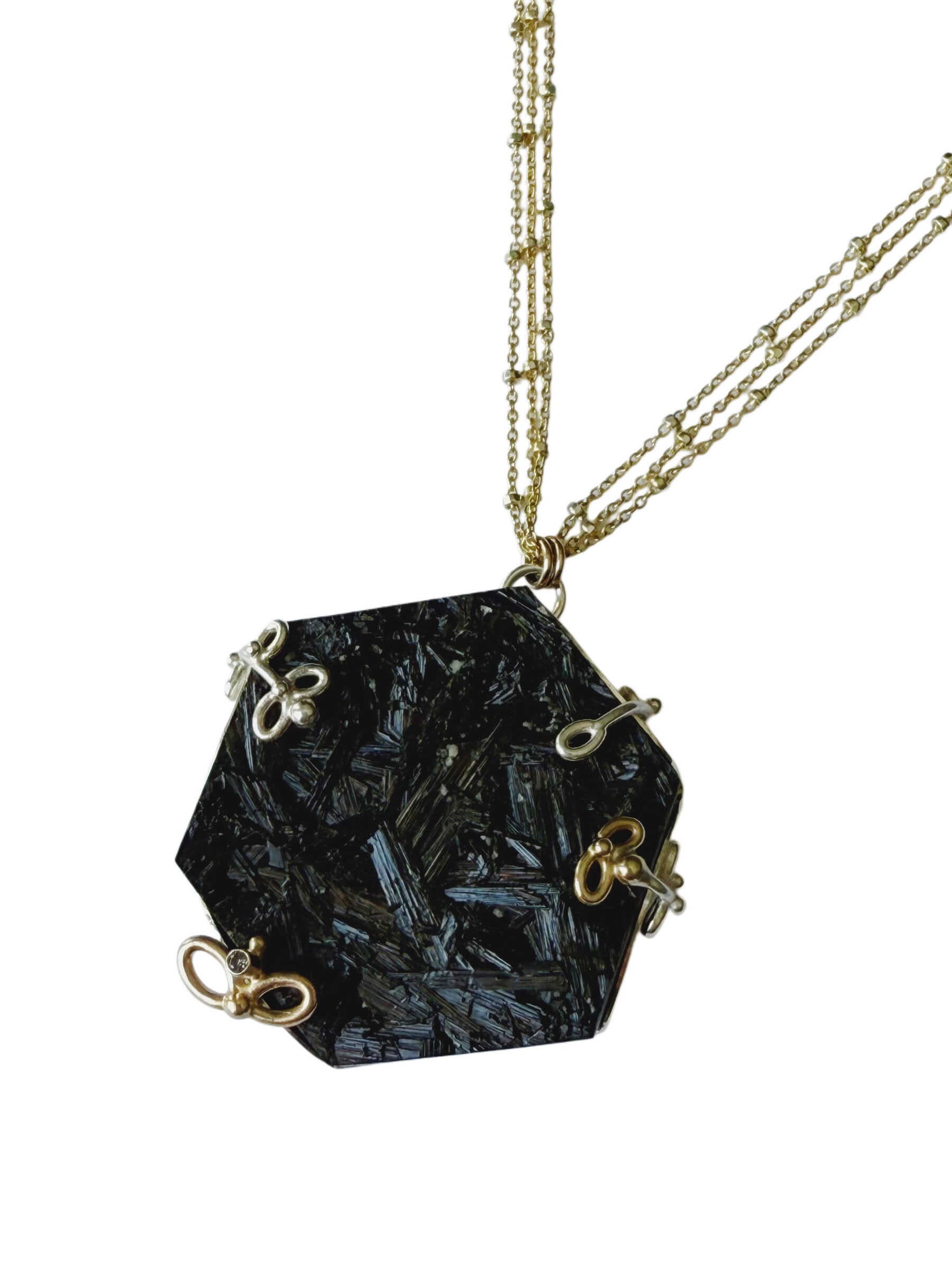 Drawn to Beauty Necklace