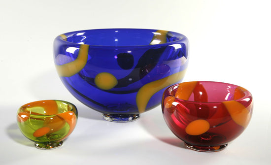 left to right: small lime & orange, large cobalt & yellow, medium gold ruby & orange | Photo by Roger Schrieber