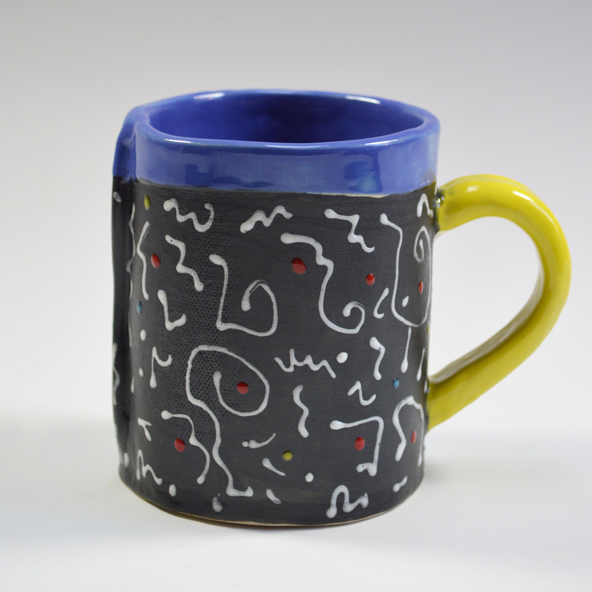 short white squiggle mug