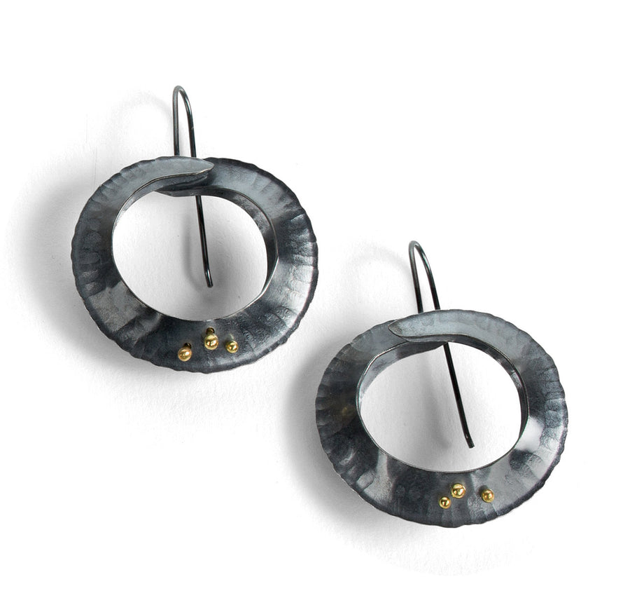 blackened finish, Large