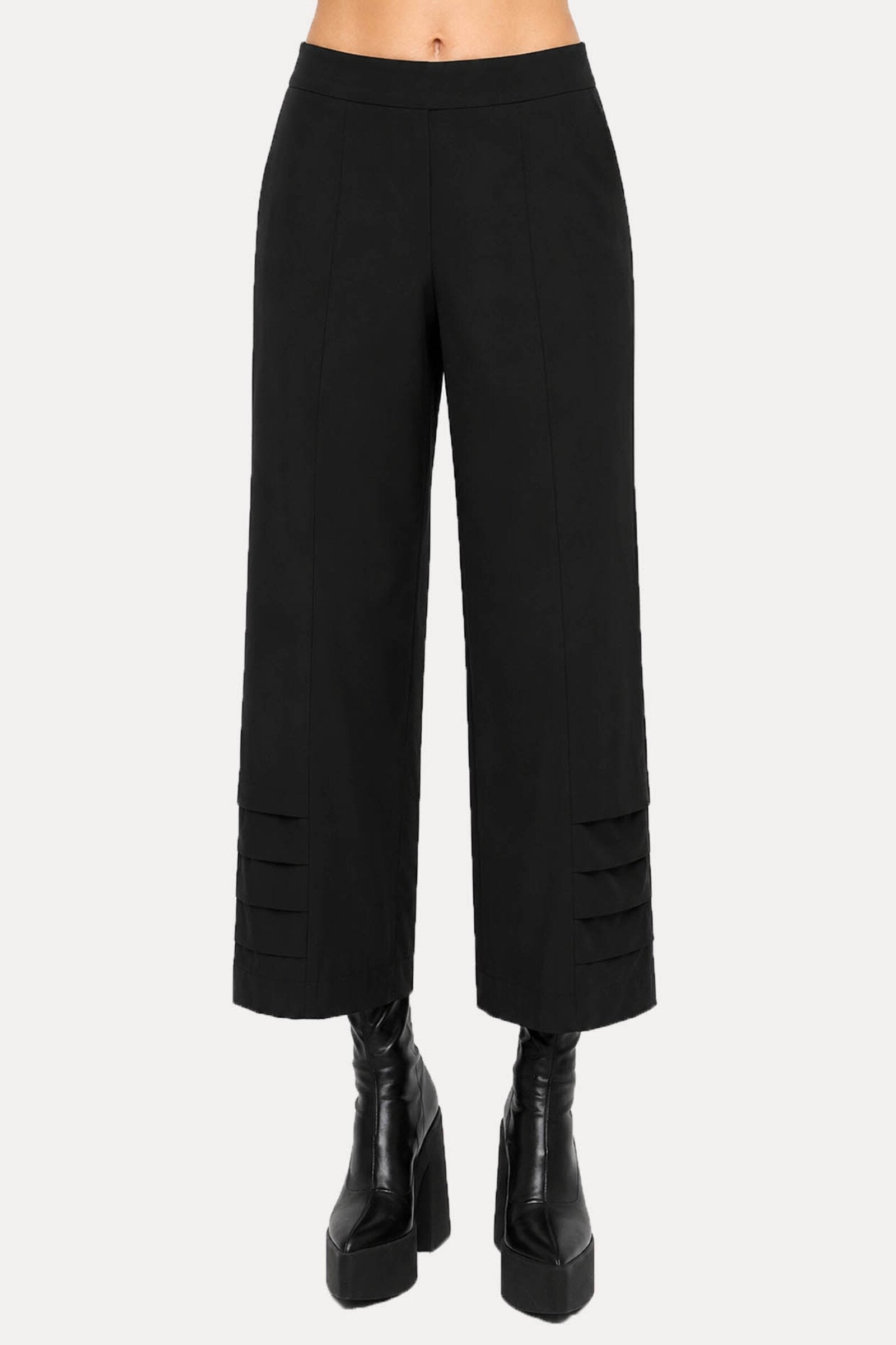 Guard Crop Pant