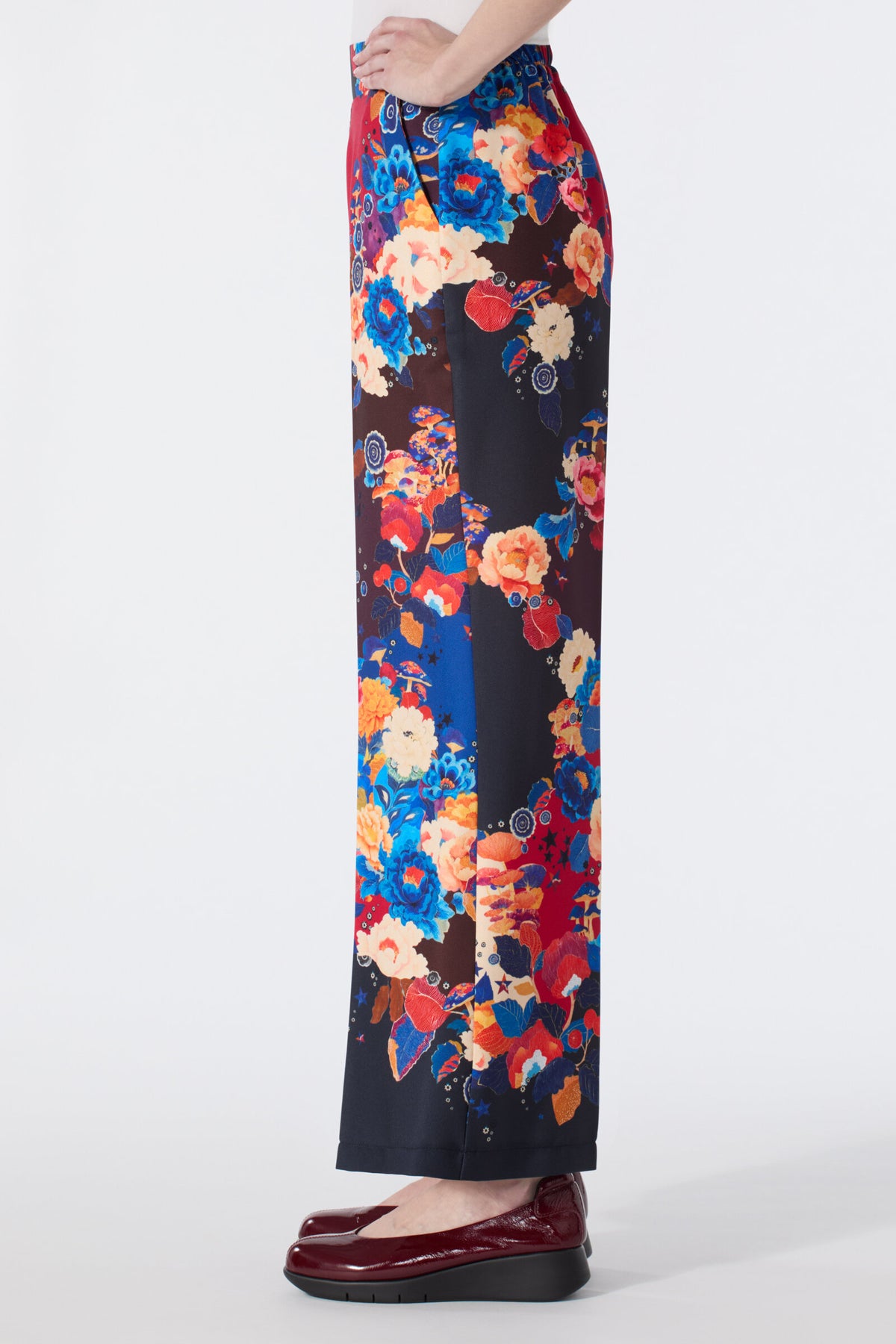 Lucia Pant