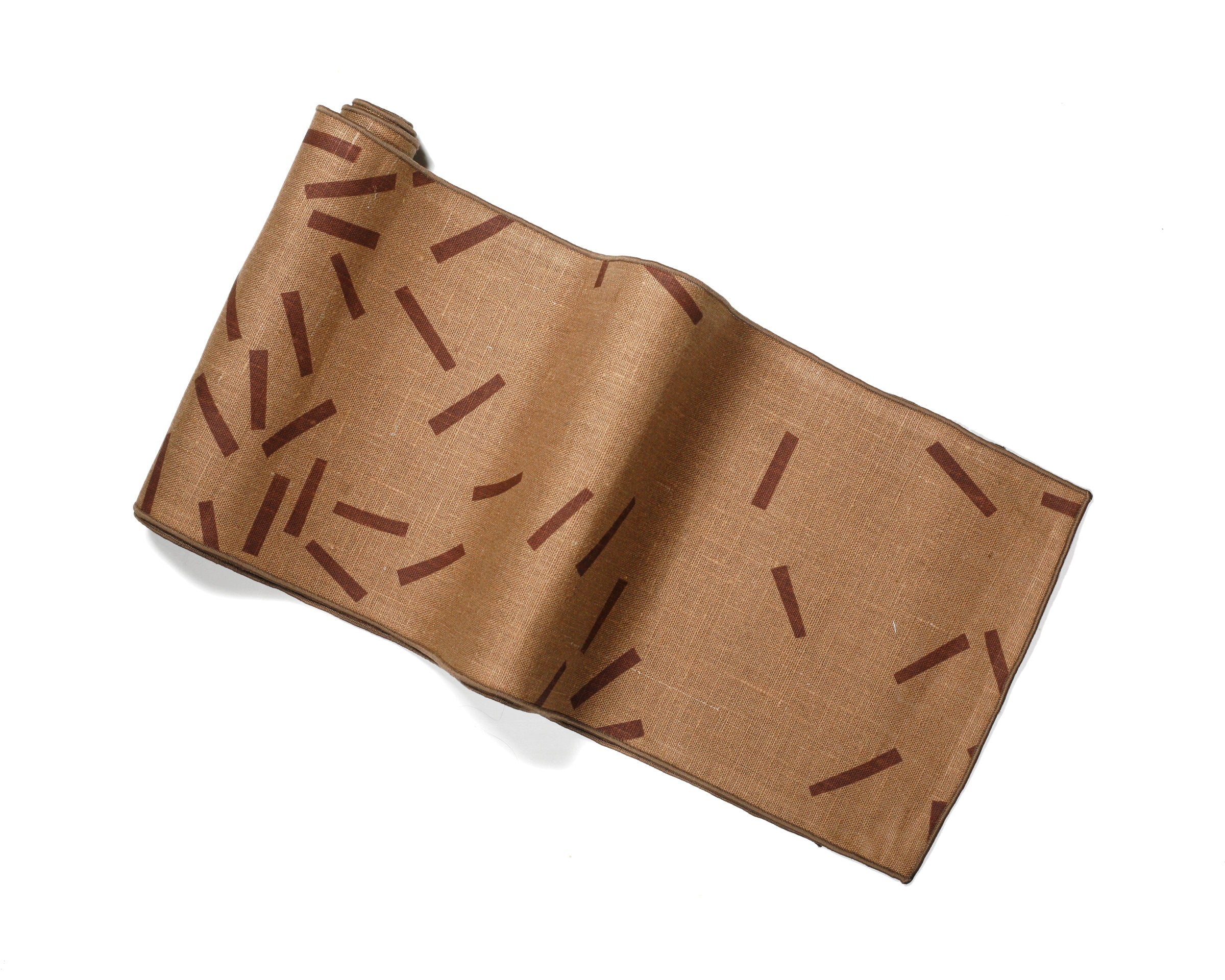 Toss Table Runner