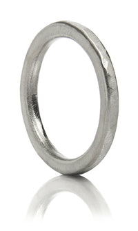 14k Palladium White Gold, matte finish | Photo by Chris Patunas