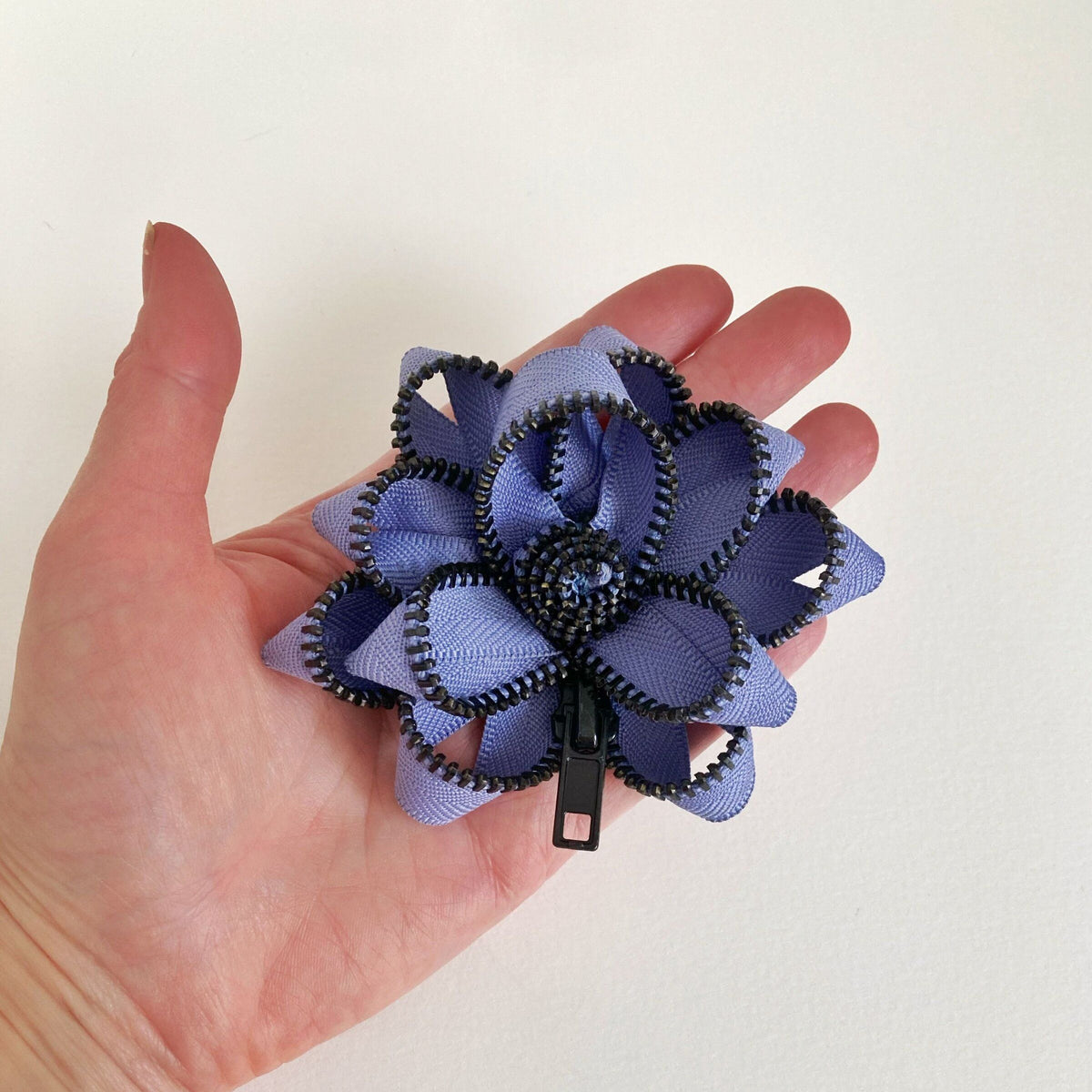 Lavender Zipper Pin