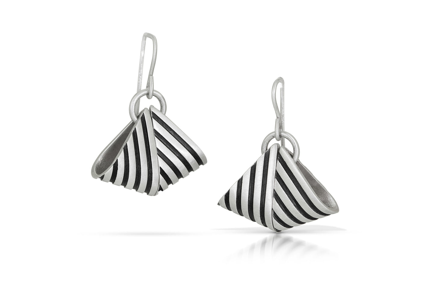 Double Folded Stripe Drops