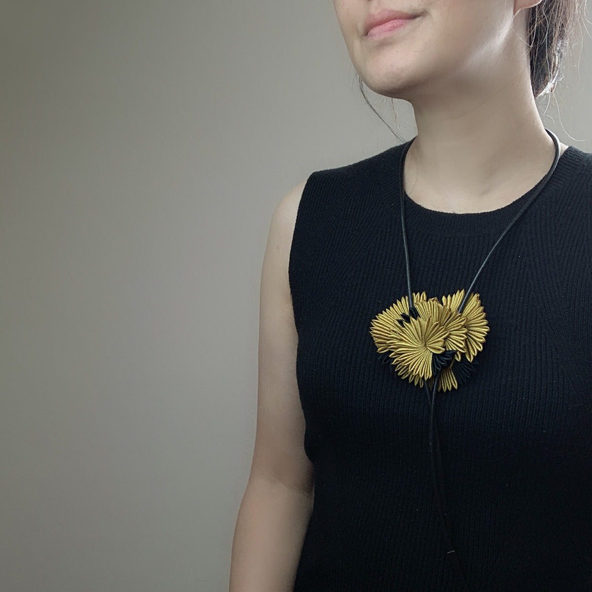 Chrysanthemum Bolo Necklace III