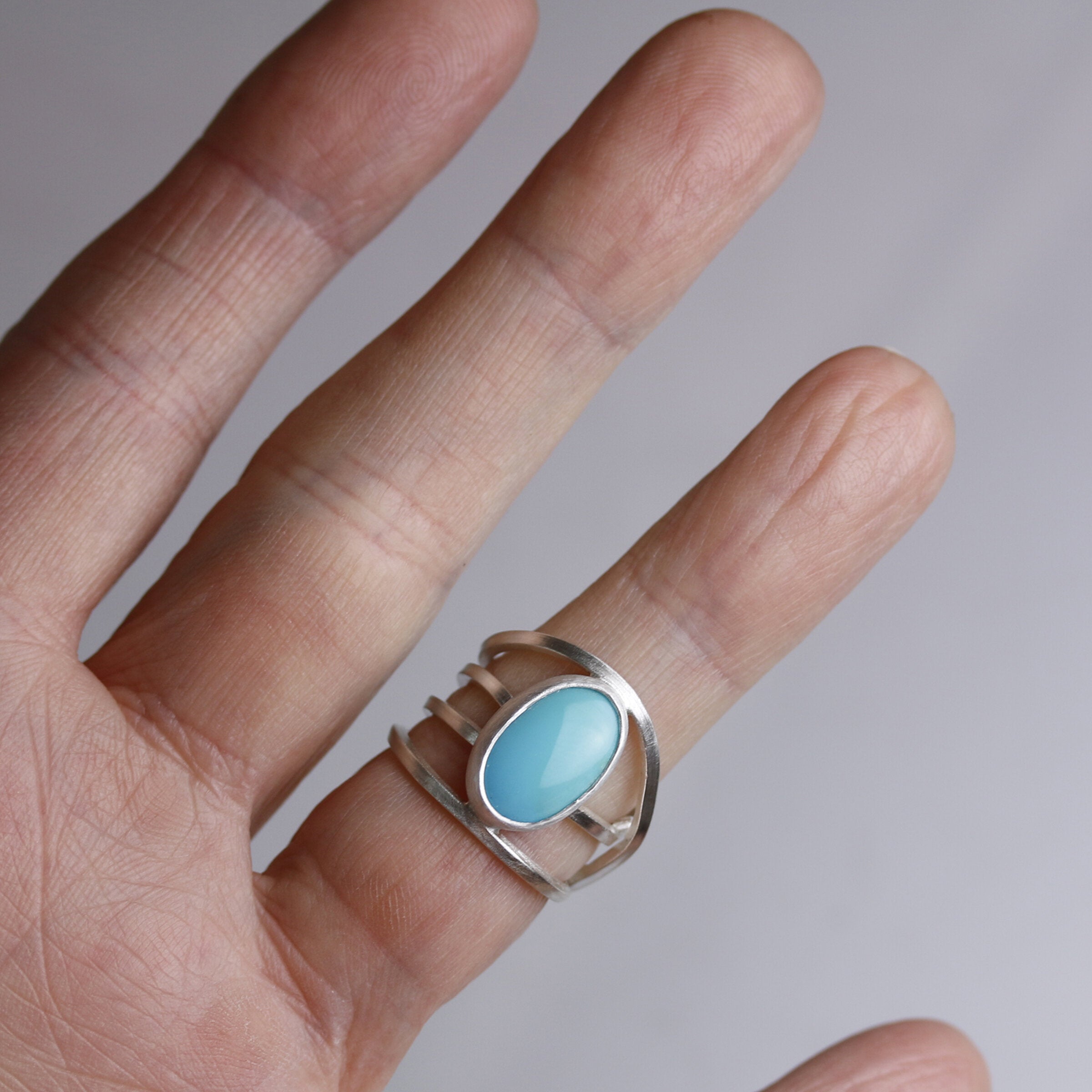 Robin's Egg Turquoise Swirled Band