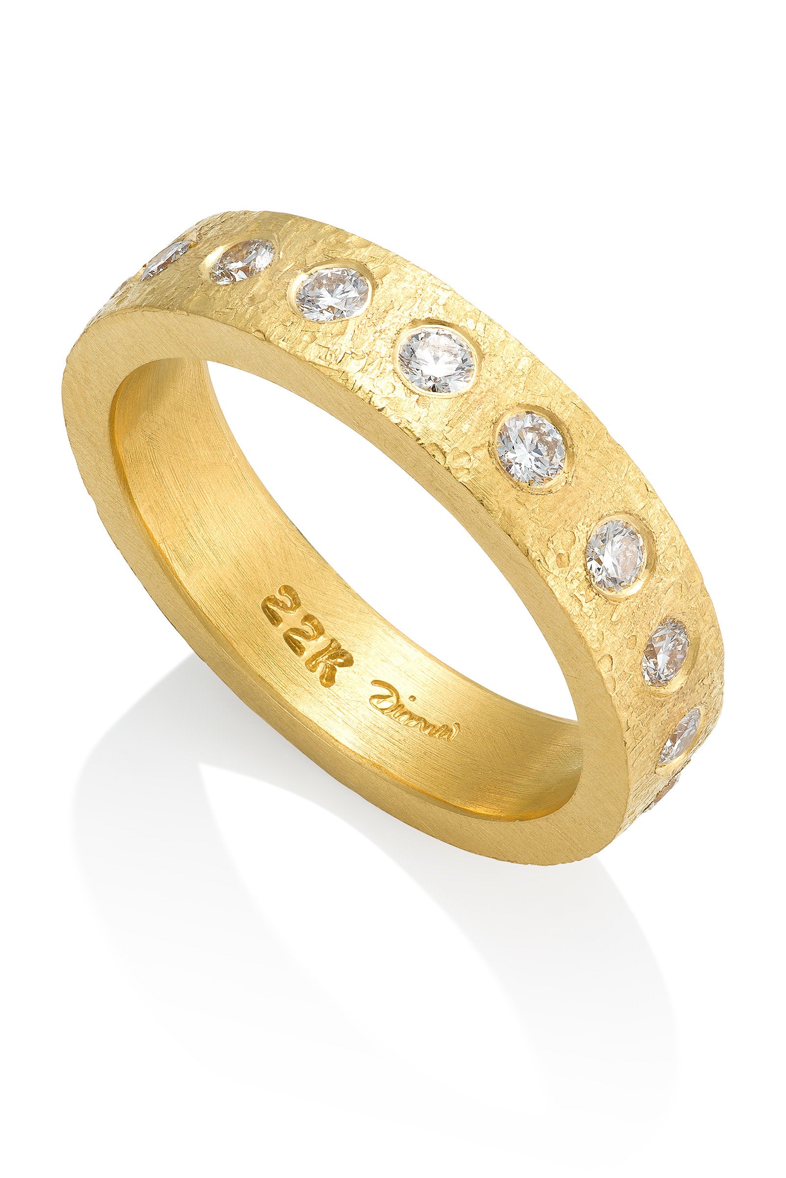 Diamond Hammered Band