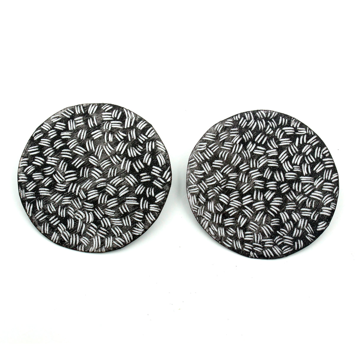 Triple Dash Sgraffito Earrings