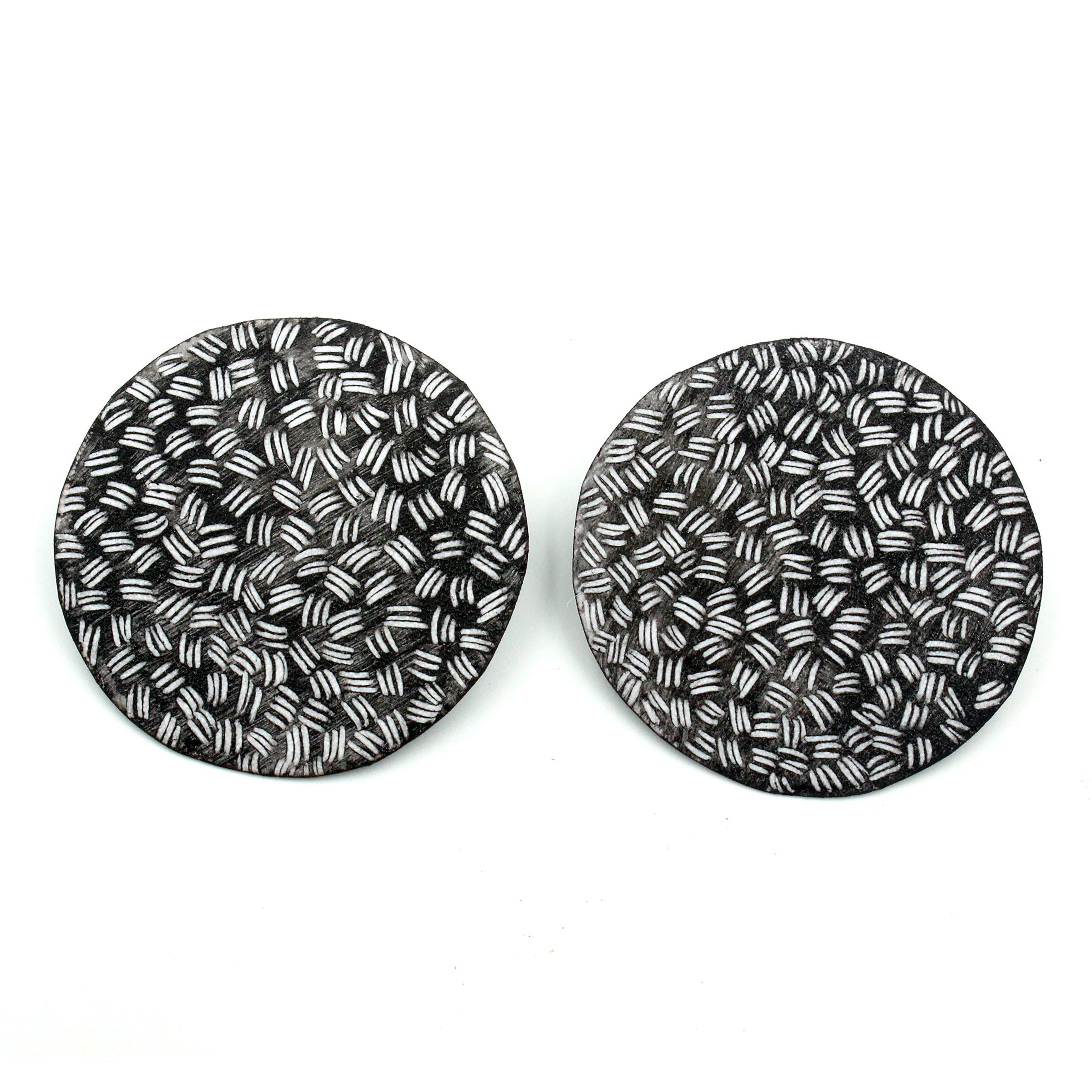 Triple Dash Sgraffito Earrings