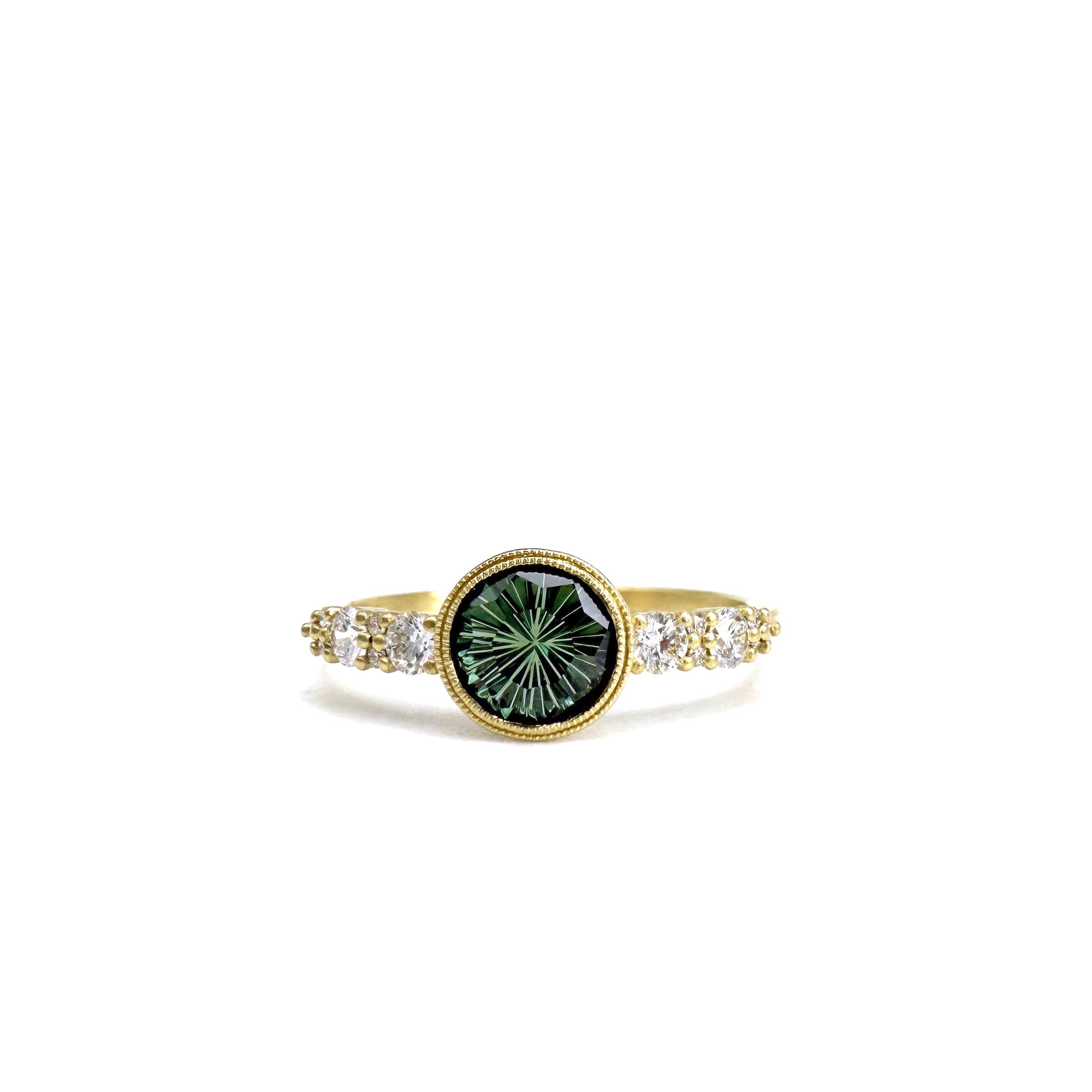Starbrite Green Sapphire Westport Ring