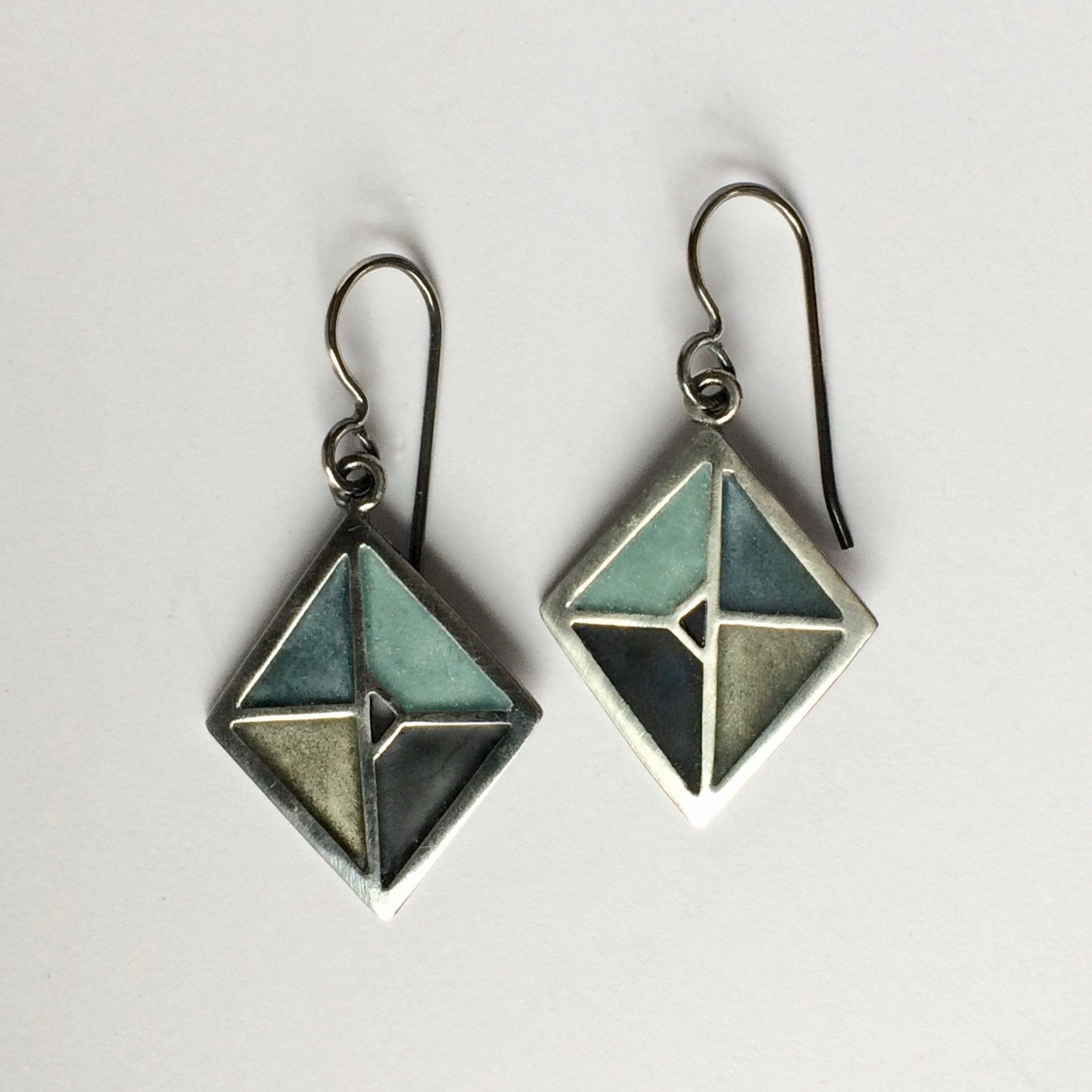Black/Gray