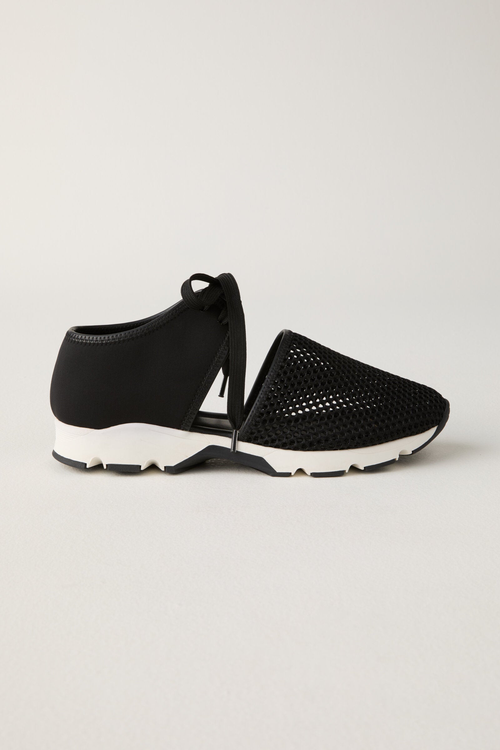 Mesh Lark Sneaker