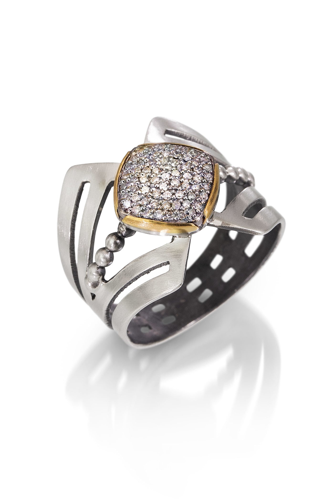 Chrysler Ring