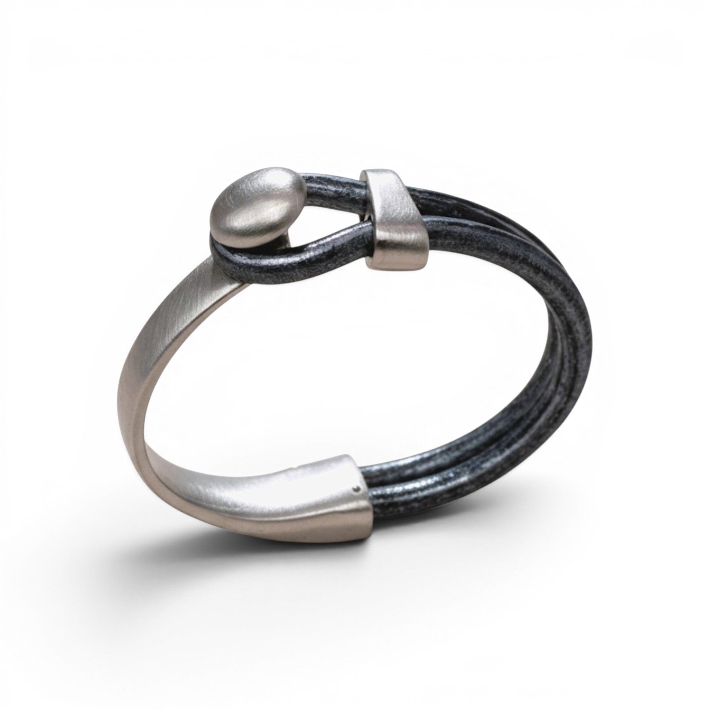Silver Lasso Knob  Bracelet