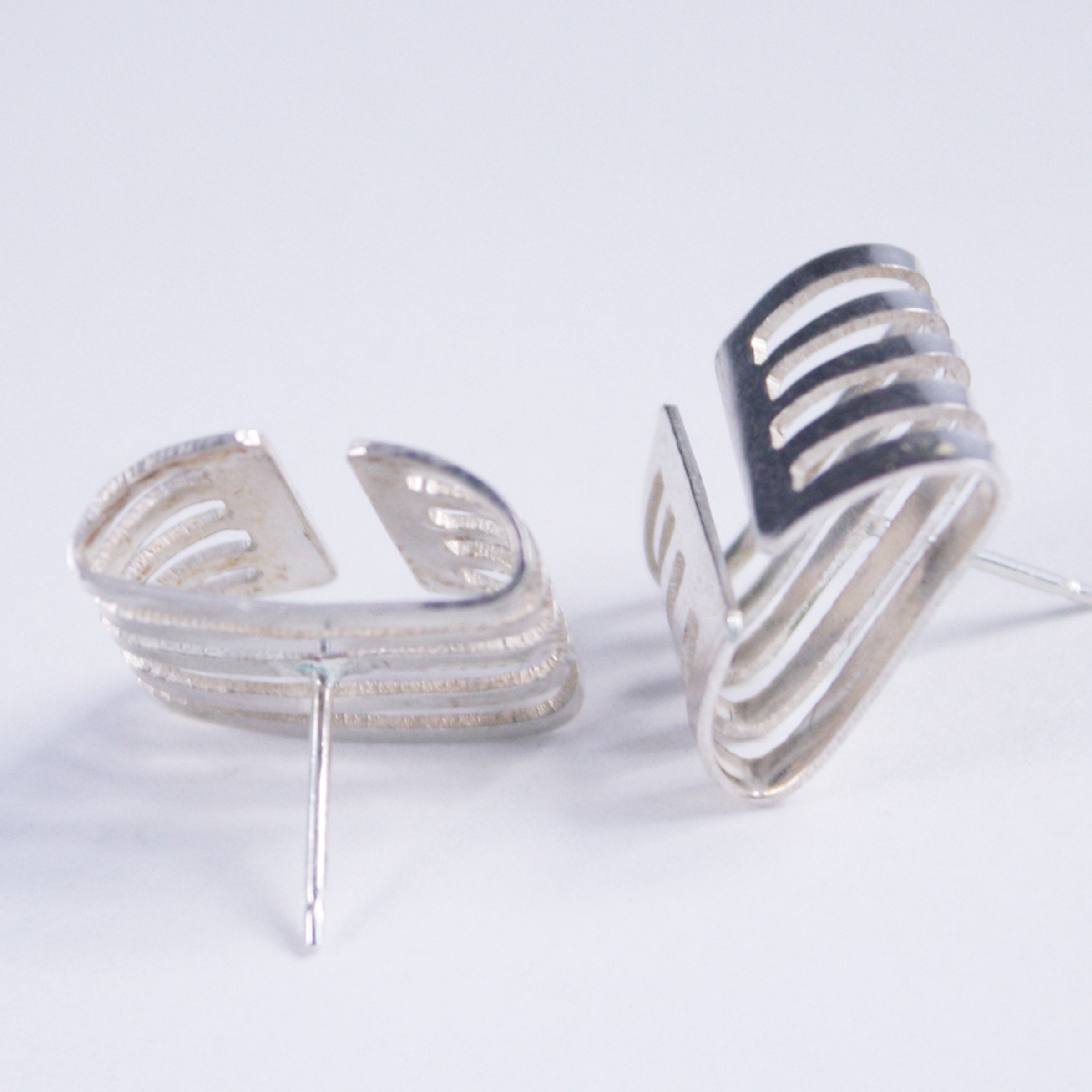 Grate Box Stud Earrings
