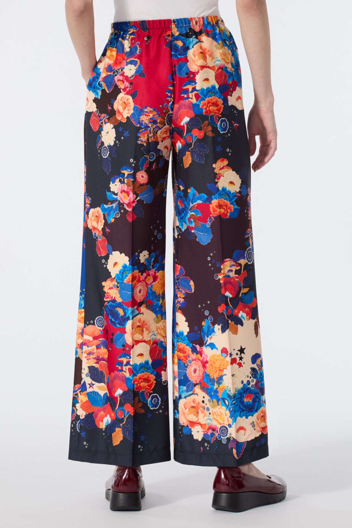 Lucia Pant