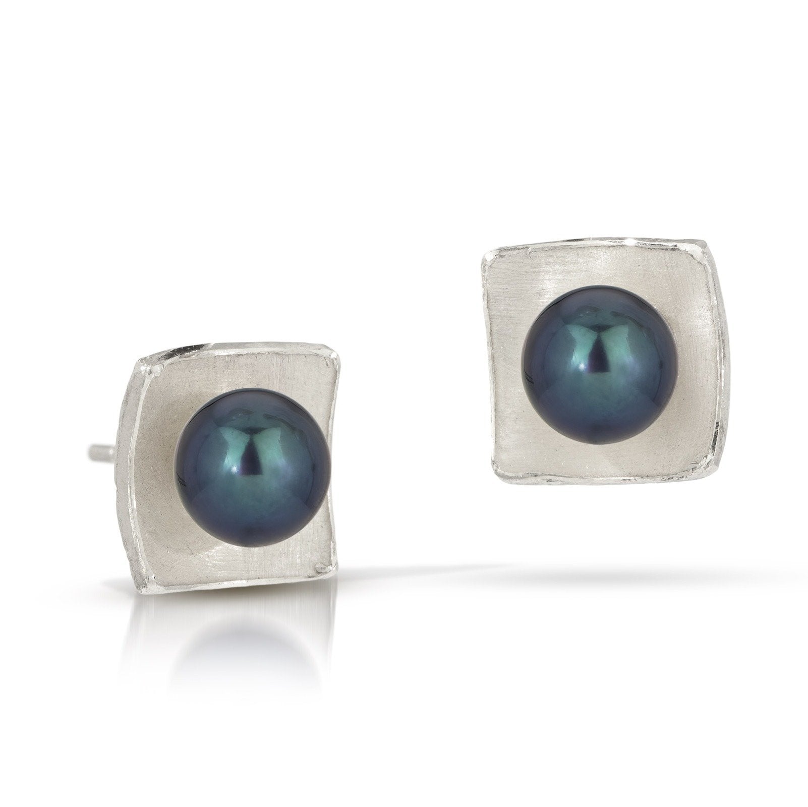Black Pearl, Small, Sterling Silver Posts