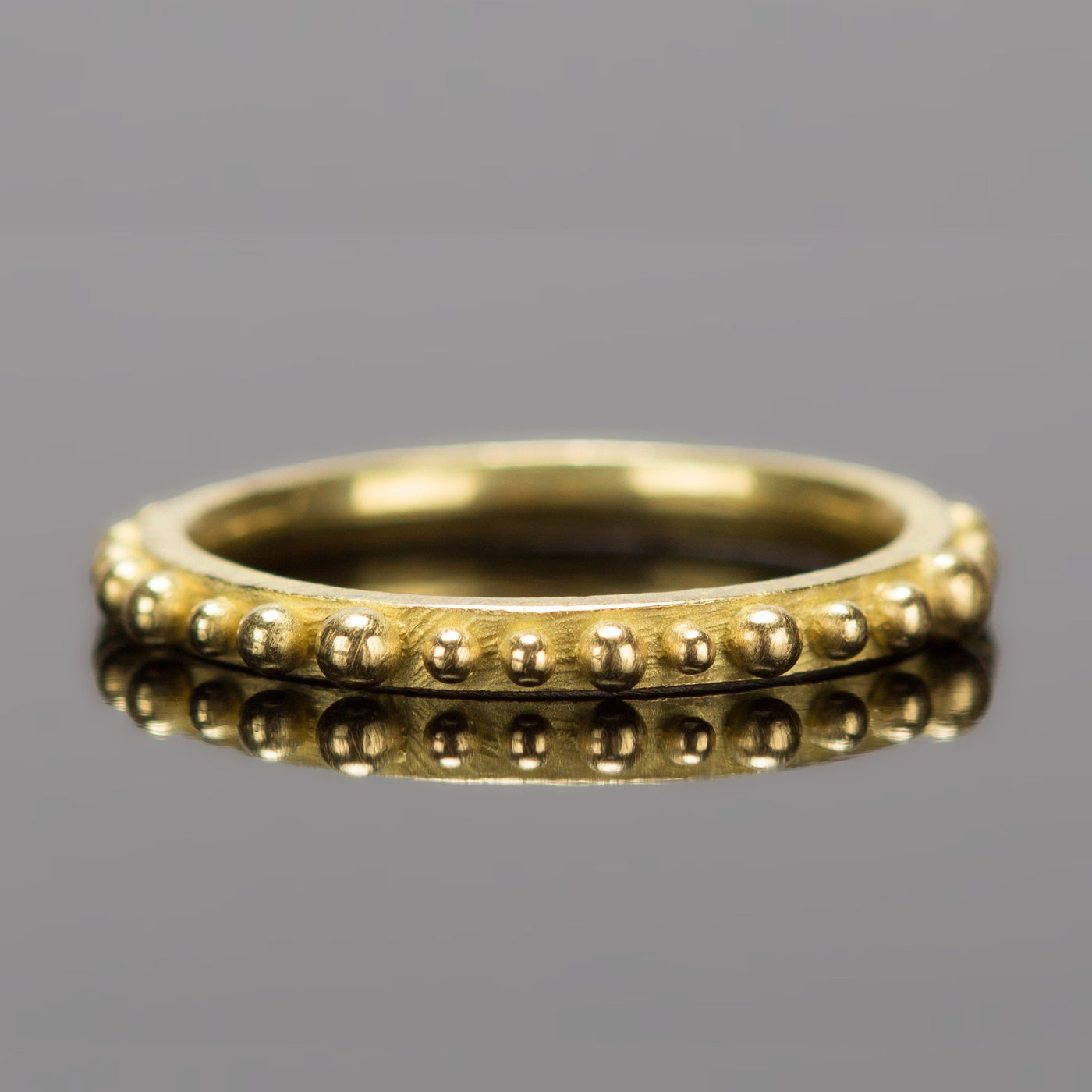 skinny bumpy ring in gold