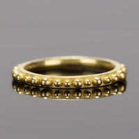 skinny bumpy ring in gold