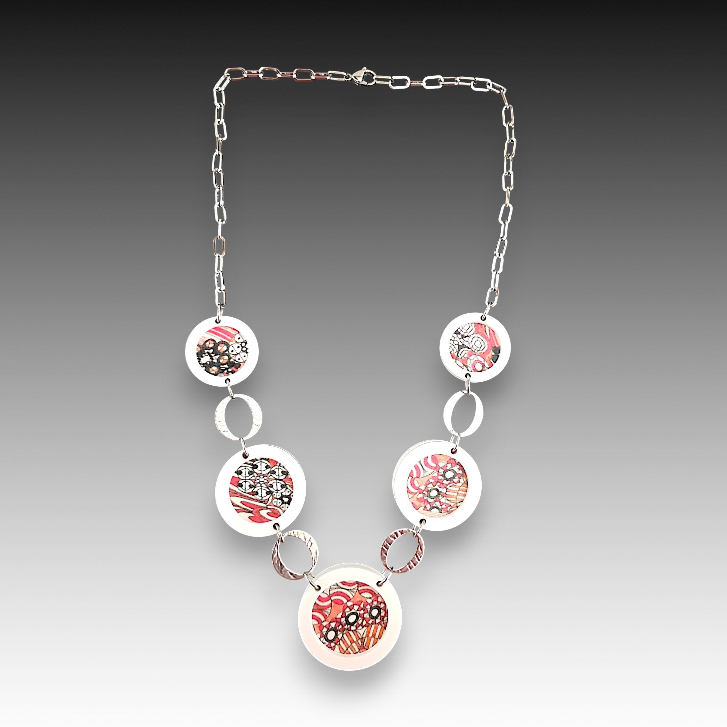Pulse Pattern Necklace