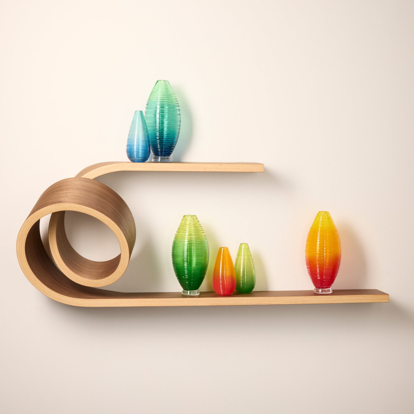 Simple Twist Shelf